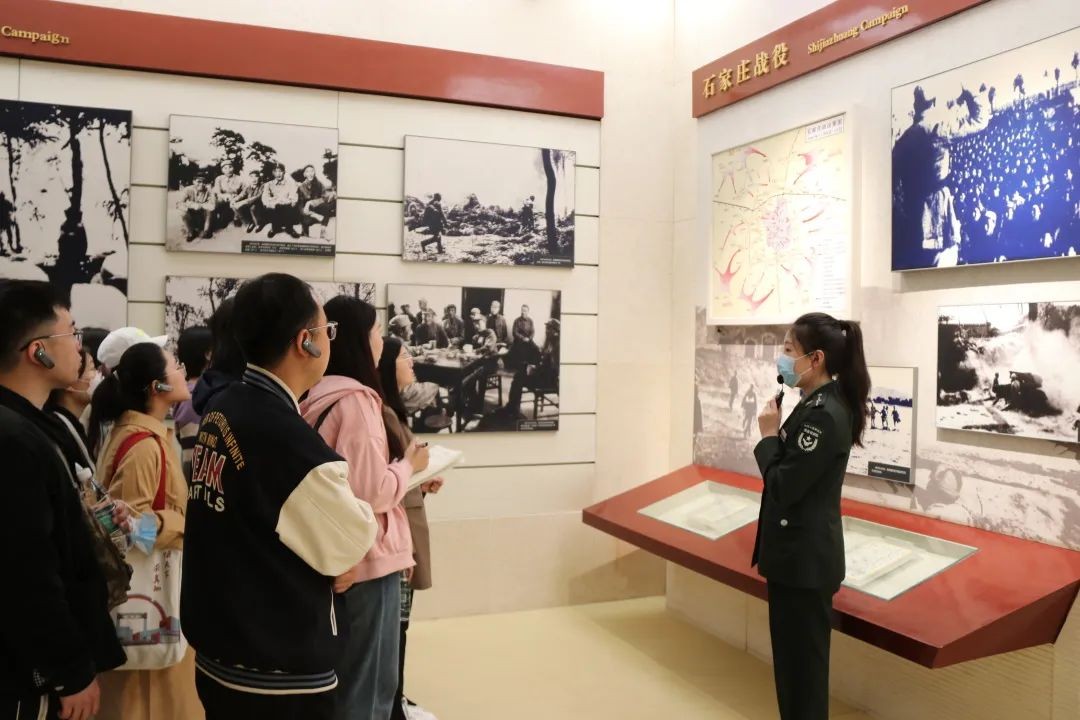 马克思主义学院学生第二党支部开展“弘扬西柏坡精神 争做时代有为青年”主题党日活动4.jpg